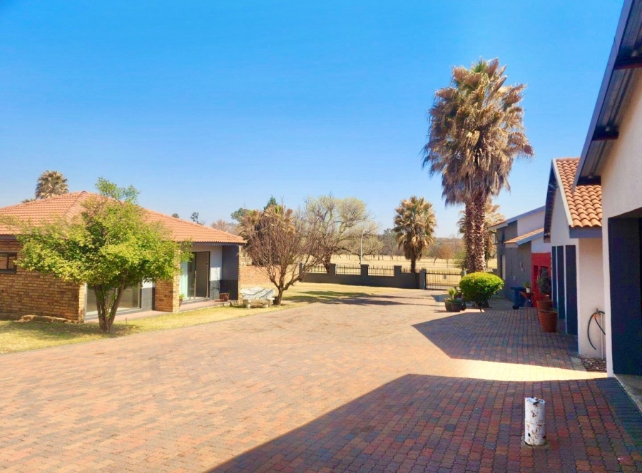 3 Bedroom Property for Sale in Vaal Park North West